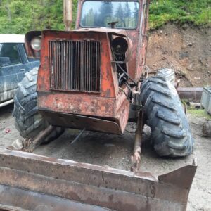 Tractor forestier TAF U-650