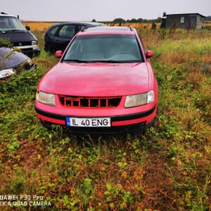 Volkswagen Passat Variant 1.9 TDI cu nr de inmatriculare IL-40-ING
